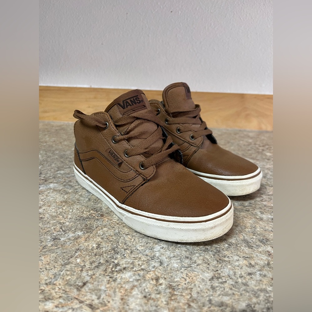 Kids Vans Hightop Shoes size 1